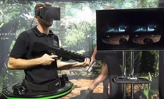 配图:专业VR玩家设备 配图:专业VR玩家设备